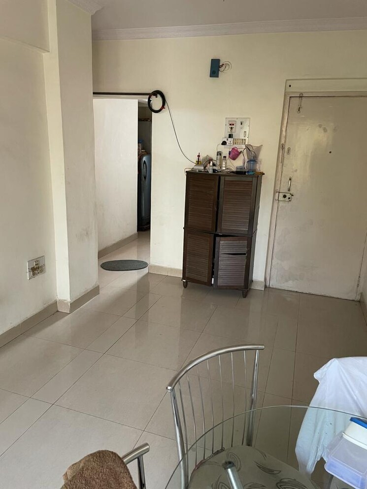 Bathroom, vireshwar-darshan-chs-airoli 1 Bedroom 500 Sq.Ft. Apartment In Kopar Khairane Navi Mumbai 7370795