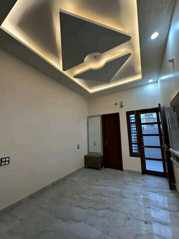 Room in 3 BHK Independent House at Guru Teg Bahadur Nagar – for Sale
