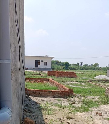  Plot For Sale in Bhopani Village