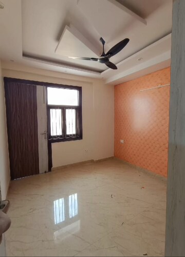 Room in 3 BHK Apartment at Sector 4, Dwarka – for Sale