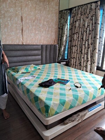 Bedroom in 1 BHK Apartment at Andheri East – for Sale