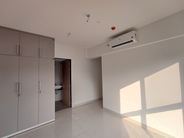 Room in 1 BHK Apartment at Old Panvel – for Sale