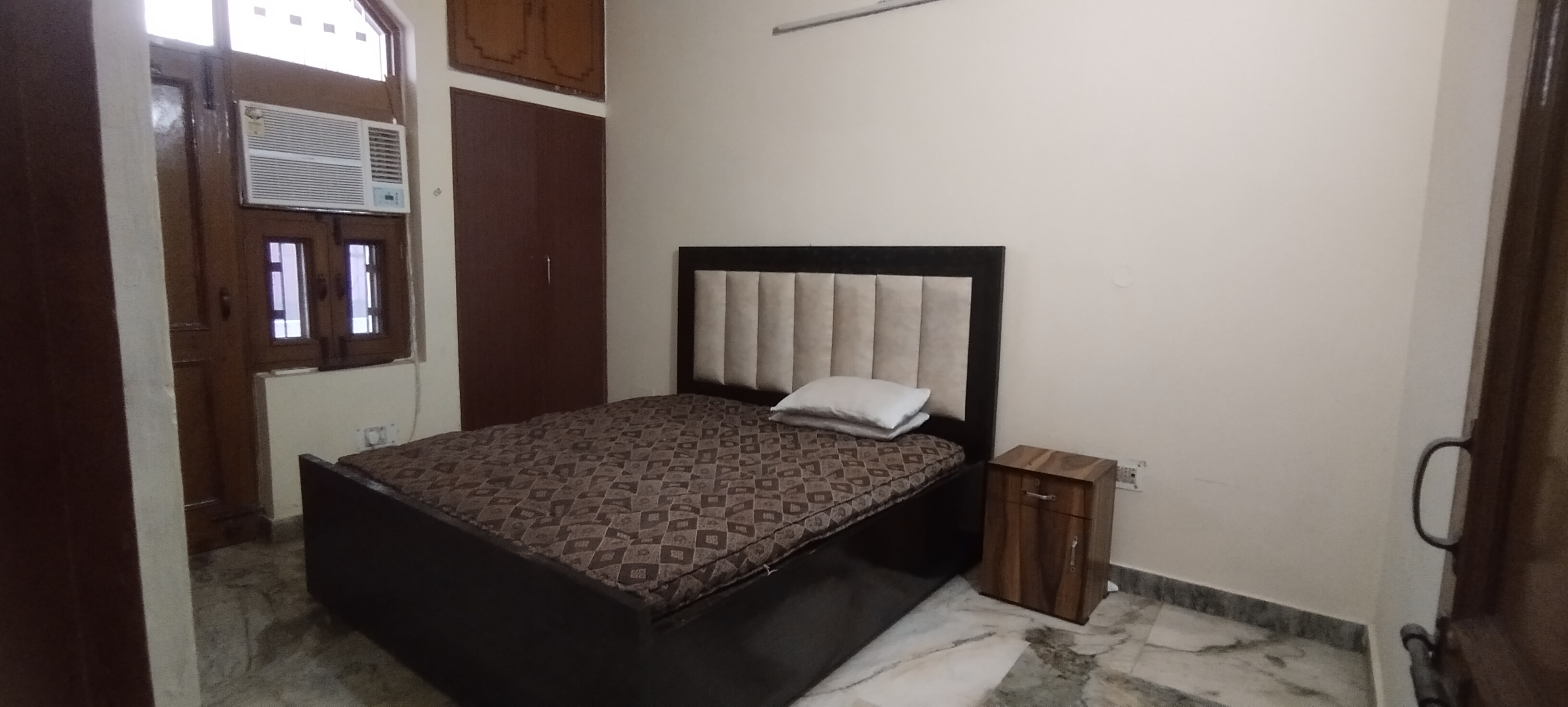 2 BHK Builder Floor For Rent in Sector 16 Faridabad  7371239