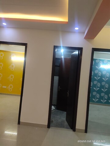 Room in 3 BHK Builder Floor at Green Fields Colony – for Sale