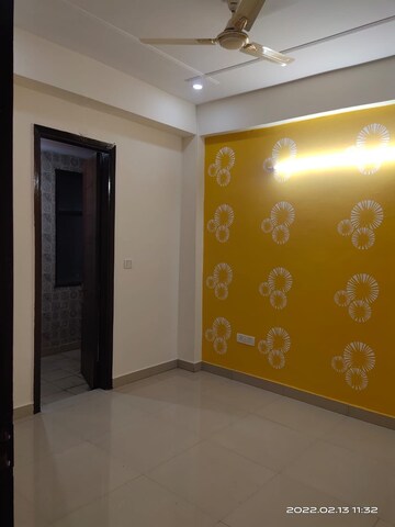 Room in 3 BHK Builder Floor at Green Fields Colony – for Sale