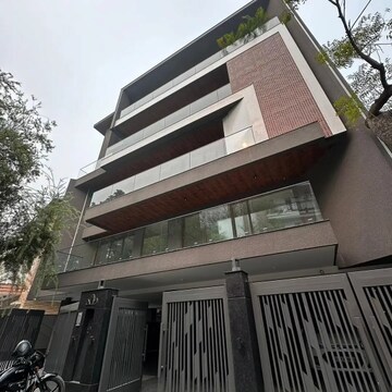 4 BHK Builder Floor For Sale in Defence Colony
