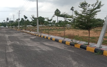 Plot For Sale in Chengicherla