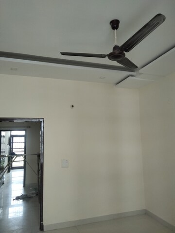 Furnished Amenities in 3 BHK Builder Floor at Kharar – for Sale