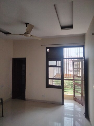 Room in 3 BHK Builder Floor at Kharar – for Sale