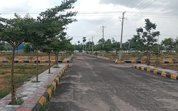 Plot For Sale in East Marredpally