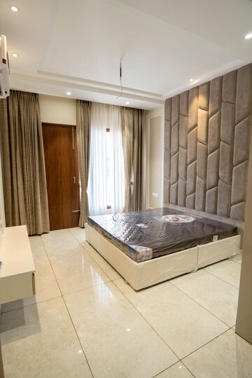 Kitchen in 4 BHK Villa at Patiala Road – for Sale