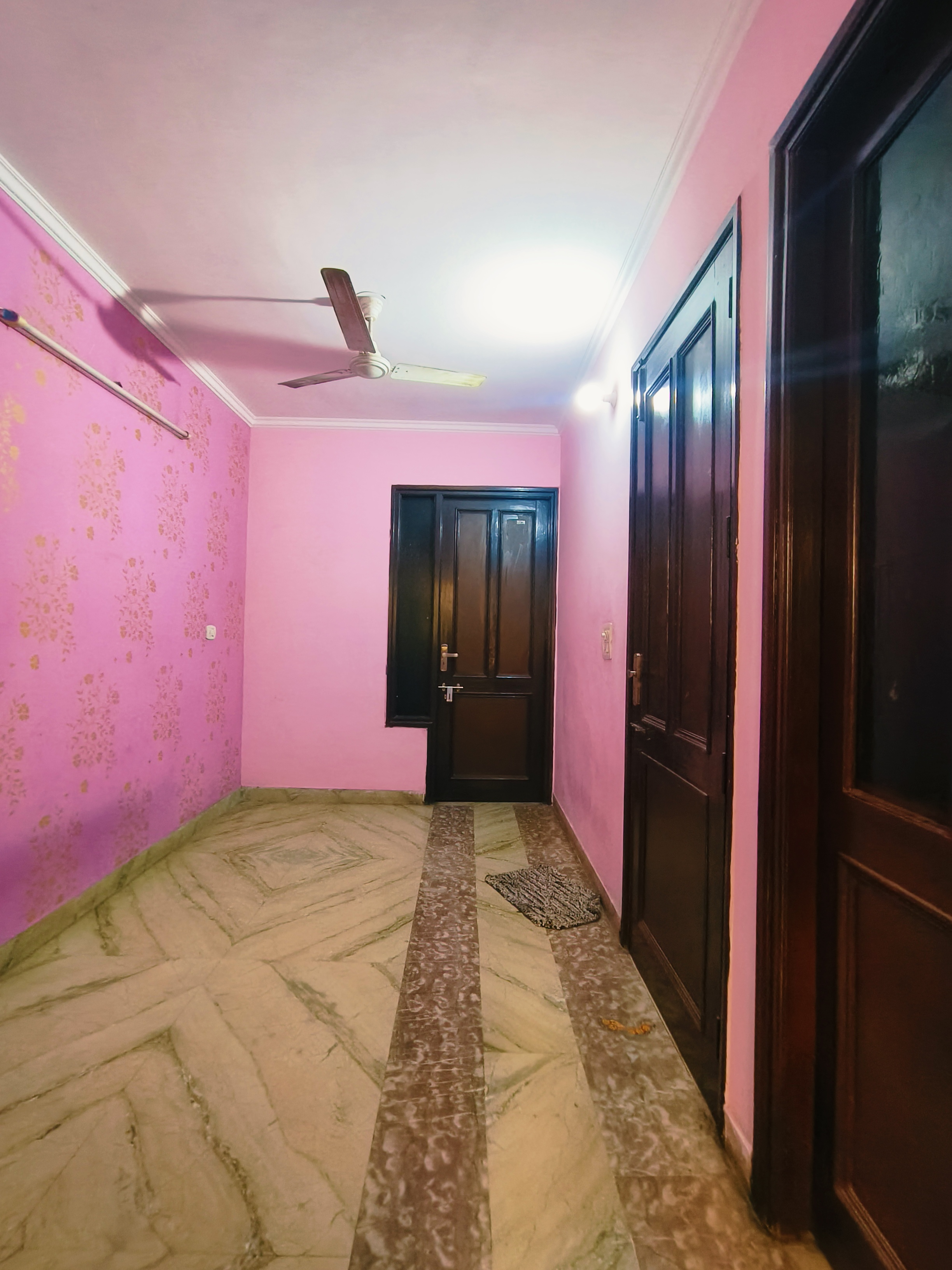 2 BHK Builder Floor For Rent in Dwarka Mor Delhi  7372138