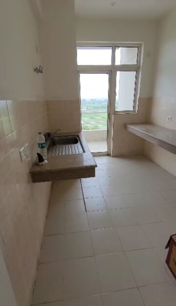 Kitchen in 2.5 BHK Apartment at Indiabulls Centrum Park, Sector 103 – for Sale