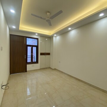 Room in 3 BHK Builder Floor at Chattarpur – for Sale