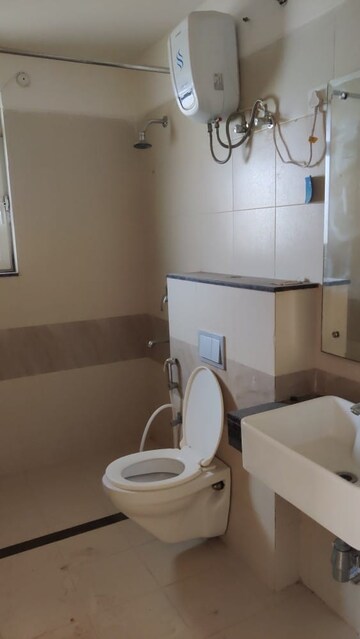 Bathroom in 2 BHK Apartment at M3M Sierra, Sector 68 – for Sale