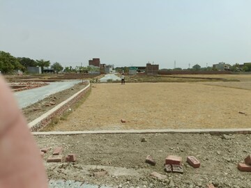  Plot For Sale in Rohania