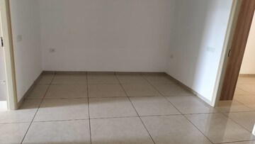 Room in 3 BHK Apartment at Sushma Elite Cross, Dhakoli Village – for Sale