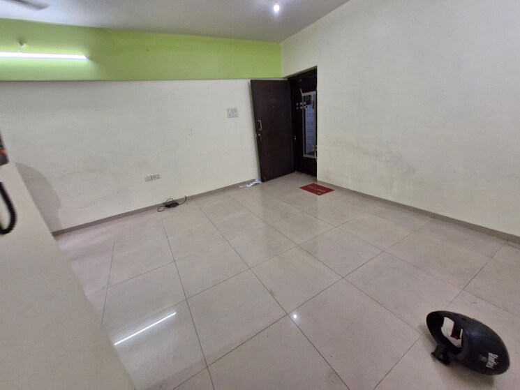 Room, everest-world-tulip 2 Bedroom 840 Sq.Ft. Apartment In Kolshet Road Thane 7373098