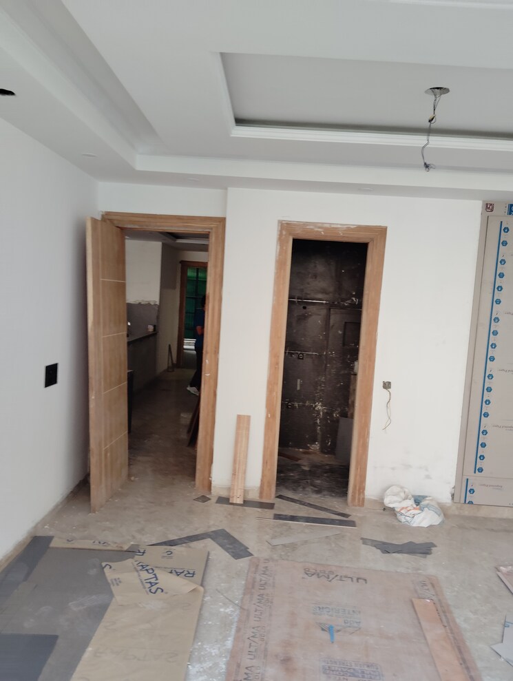 undefined, sainik colony 3 Bedroom 2025 Sq.Ft. Builder Floor In Sainik Colony Faridabad 7373346