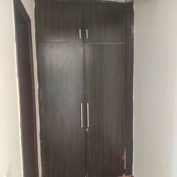 Furnished Amenities in 3 BHK Apartment at Puri Pranayam, Sector 82 – for Sale
