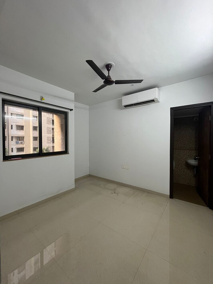 Master Bedroom, lodha-palava-downtown 3 Bedroom 1132 Sq.Ft. Apartment In Dombivli East Thane 7373687