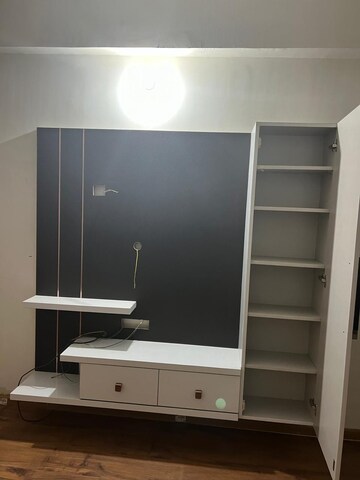 Furnished Amenities in 2 BHK Apartment at Amrapali Zodiac, Sector 120 – for Sale