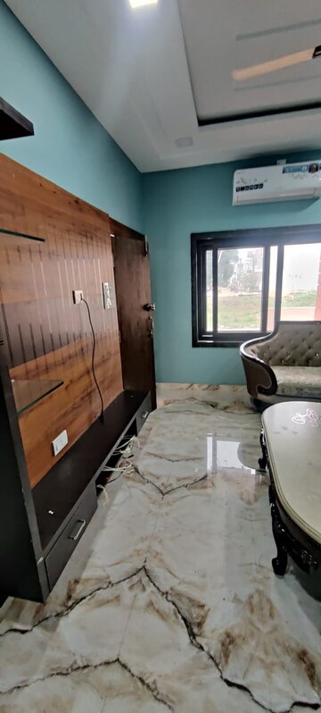 Master Bedroom in 5 BHK Villa at Shankar Nagar – for Sale