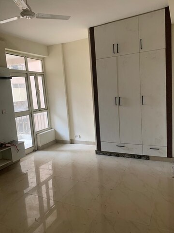 Room in 3 BHK Apartment at Ushay Towers, Kundli – for Sale