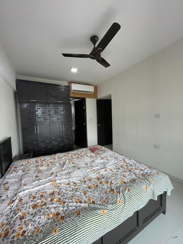 Master Bedroom in 2 BHK Apartment at Sheth Midori, Dahisar East – for Sale