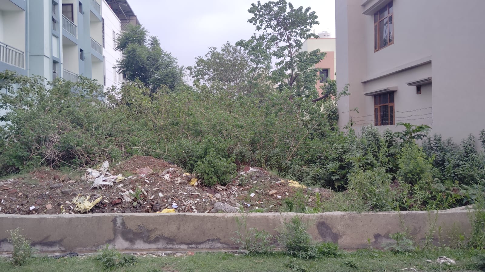 Resale Commercial Land 1200 Sq.Ft. in Sahastradhara Road Dehradun 7693791