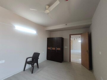 Room in 2 BHK Apartment at M3M Heights, Sector 65 – for Sale