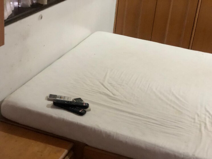 Bedroom, navjivan-chs-mumbai-central 2 Bedroom 900 Sq.Ft. Apartment In Grant Road Mumbai 7374853