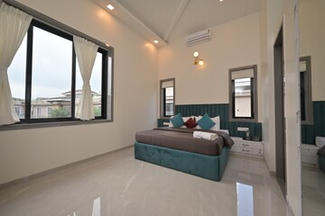 Bedroom in 4 BHK Villa at Lonavala Square, Lonavala – for Sale