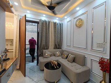 Living Room in 1 BHK Builder Floor at Uttam Nagar West – for Sale