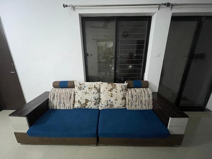 Living Room, pride-world-city 1 Bedroom 441 Sq.Ft. Apartment In Charholi Budruk Pune 7375094