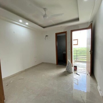 Room in 3 BHK Builder Floor at Chattarpur – for Sale