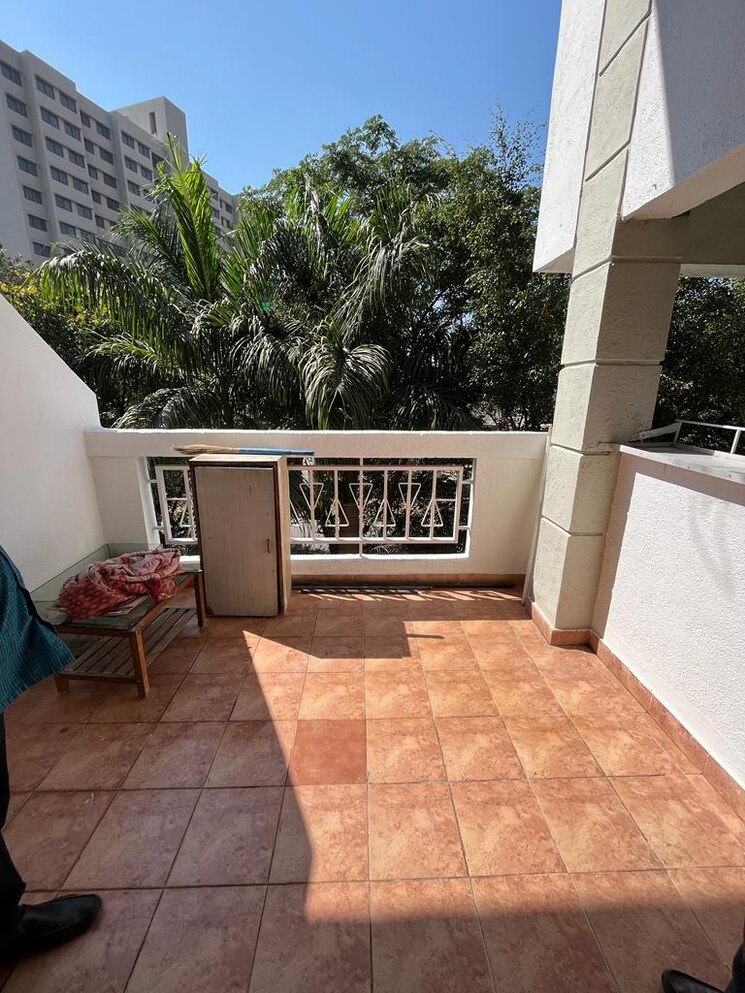 Balcony, mahalaxmi-vihar 2 Bedroom 1100 Sq.Ft. Apartment In Vishrantwadi Pune 7375157