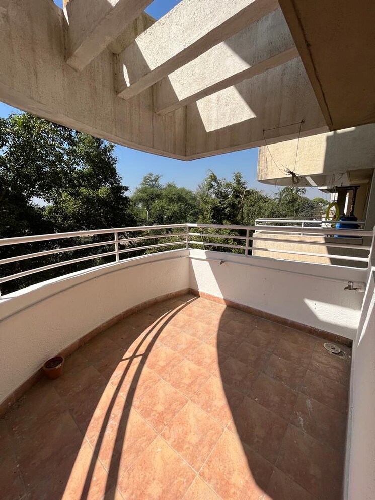 Balcony, mahalaxmi-vihar 2 Bedroom 1100 Sq.Ft. Apartment In Vishrantwadi Pune 7375157