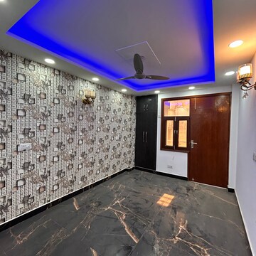 Bedroom in 3 BHK Builder Floor at Chattarpur – for Sale