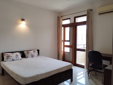 Room in 3 BHK Apartment at Vatika City, Sector 49 – for Sale