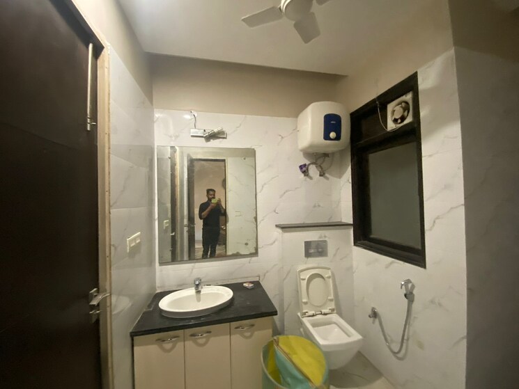 Kitchen, bptp-parkland 3 Bedroom 250 Sq.Yd. Builder Floor In Sector 75 Faridabad 7375492