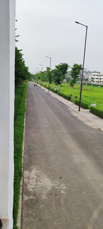  Plot – Exterior View View at BPTP District 3, Sector 85 - for Sale