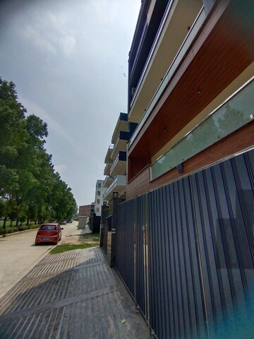  Plot – Exterior View View at Puri Kohinoor, Sector 89 - for Sale