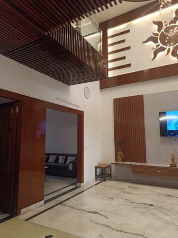 6+ BHK Independent House – Exterior View View at BPTP Parklands, Sector 76 - for Sale