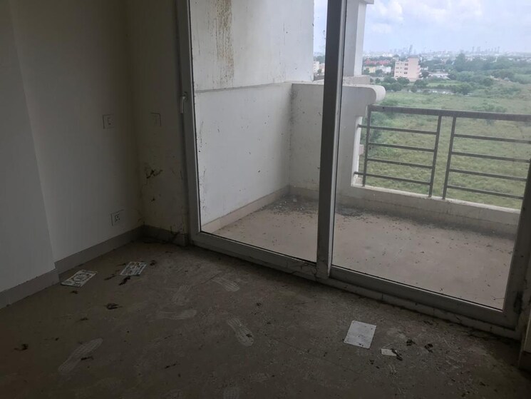 Room, suncity-avenue-76 2 Bedroom 735 Sq.Ft. Apartment In Sector 76 Gurgaon 7375839