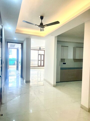 Room in 3 BHK Builder Floor at Hauz Khas – for Sale