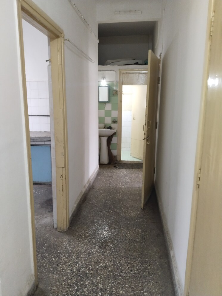 undefined, gita-society Commercial Office Space in IT/SEZ 1560 Sq.Ft. In Camp Pune 7258800