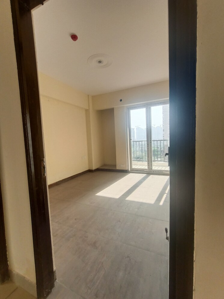 Room, migsun-vilaasa 5 Bedroom 2740 Sq.Ft. Apartment In Eta Ii Greater Noida Greater Noida 7376182