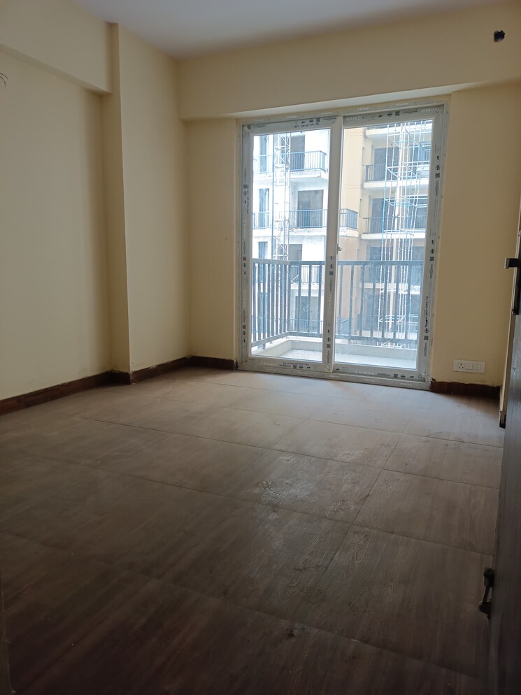 Room, migsun-vilaasa 5 Bedroom 2740 Sq.Ft. Apartment In Eta Ii Greater Noida Greater Noida 7376182