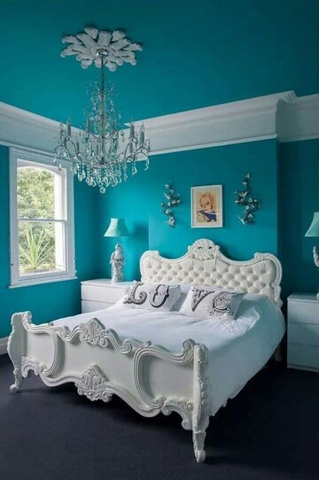 Bedroom in 2 BHK Independent House at Mohabbewala – for Sale